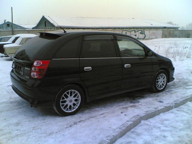1999 Toyota Nadia