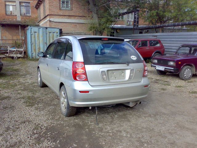 1999 Toyota Nadia