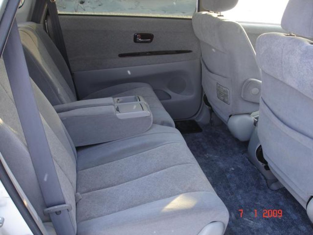1999 Toyota Nadia