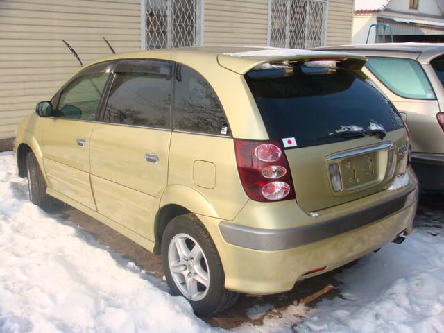 1999 Toyota Nadia