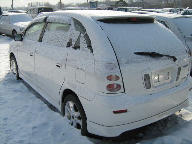 1999 Toyota Nadia