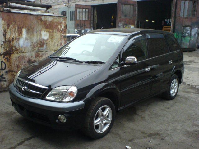 1999 Toyota Nadia