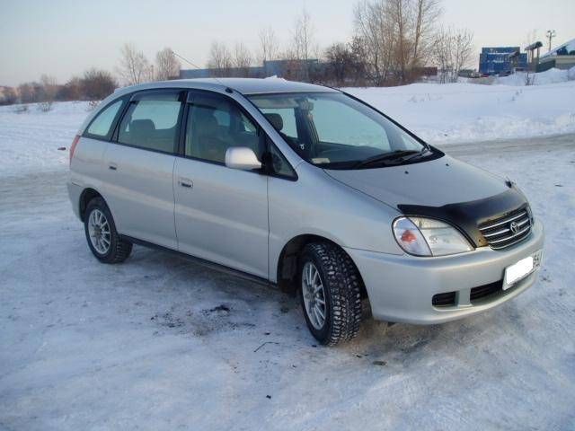 1999 Toyota Nadia
