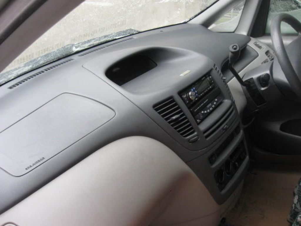 1999 Toyota Nadia