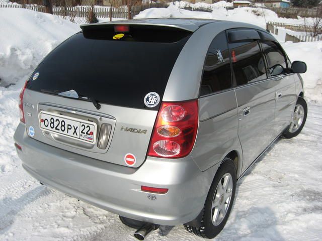 1999 Toyota Nadia