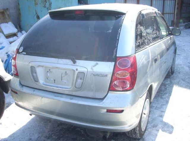 1999 Toyota Nadia