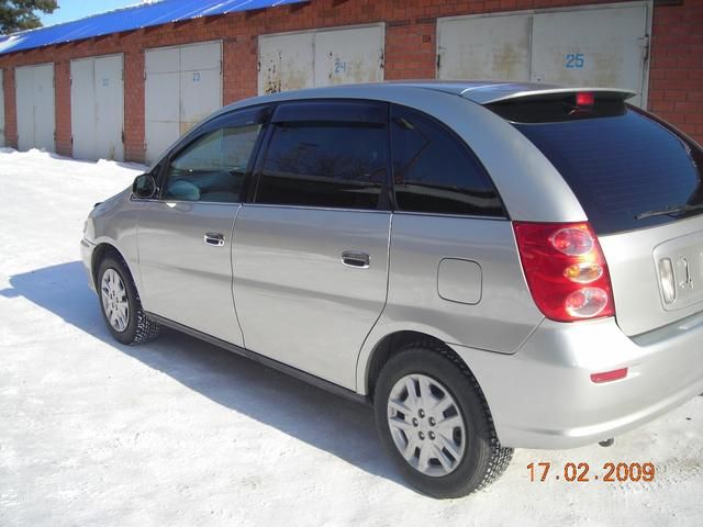 1999 Toyota Nadia