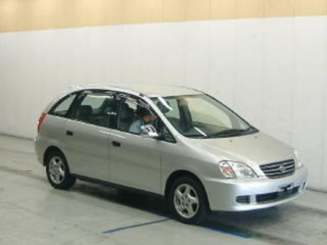 1999 Toyota Nadia