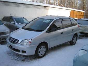 1999 Toyota Nadia