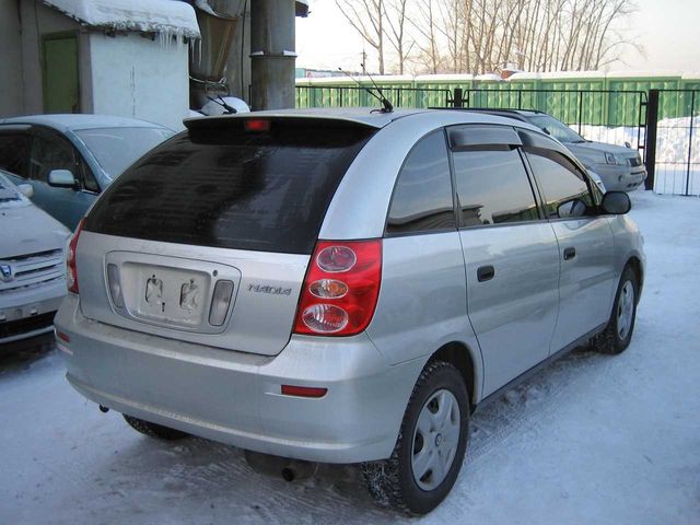 1999 Toyota Nadia