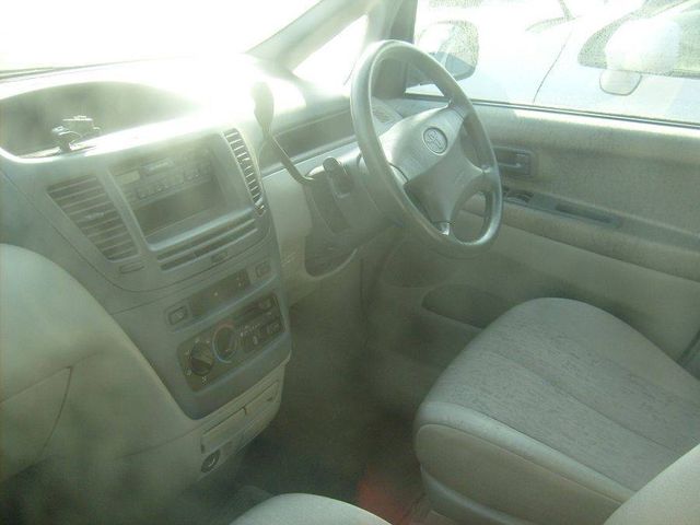 1999 Toyota Nadia