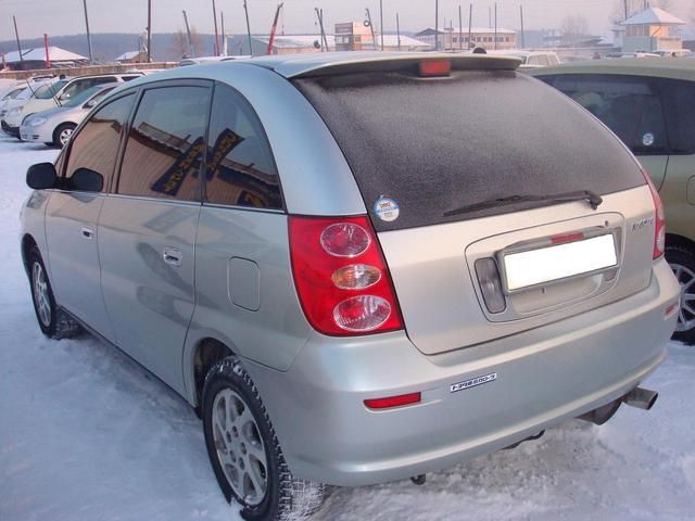 1999 Toyota Nadia