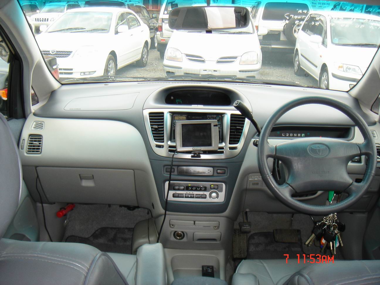 1999 Toyota Nadia Pictures