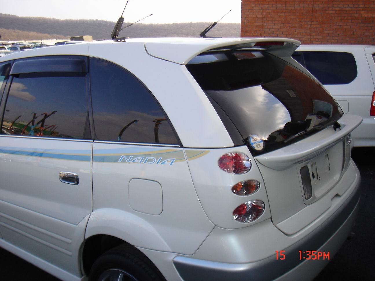 1999 Toyota Nadia Images