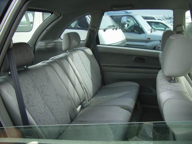1999 Toyota Nadia Images