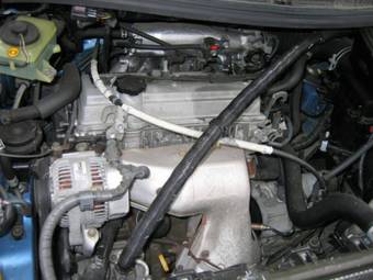 1999 Toyota Nadia Photos