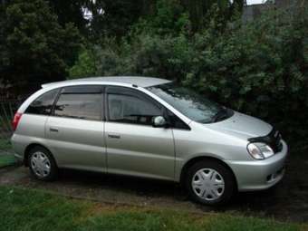 1999 Toyota Nadia Photos