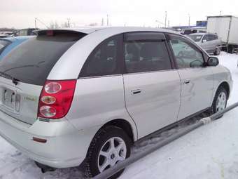 1999 Toyota Nadia Pictures