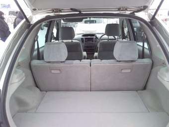 1999 Toyota Nadia Pics