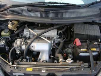 1999 Toyota Nadia Images