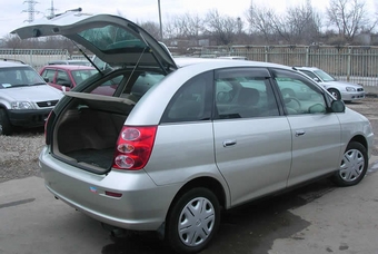 Toyota Nadia