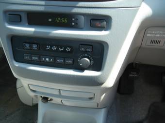 Toyota Nadia