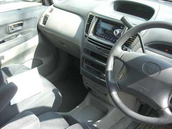 Toyota Nadia