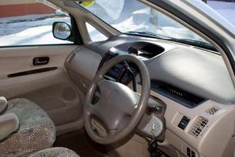 Toyota Nadia
