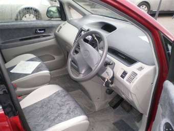 Toyota Nadia