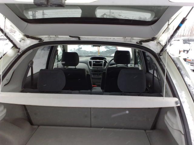 2000 Toyota Nadia