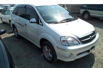 2000 Toyota Nadia