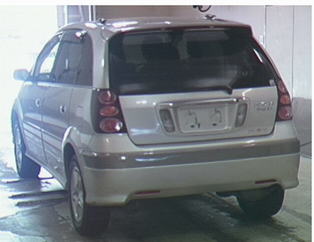 2000 Toyota Nadia Images