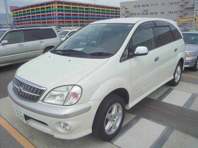 2000 Toyota Nadia For Sale