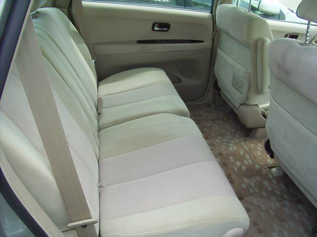 2000 Toyota Nadia For Sale