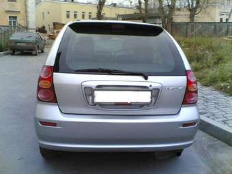 2000 Toyota Nadia Pictures