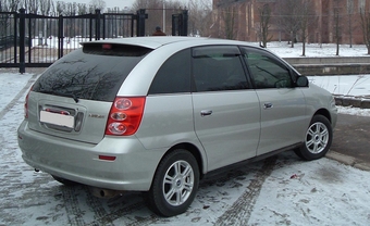2001 Toyota Nadia