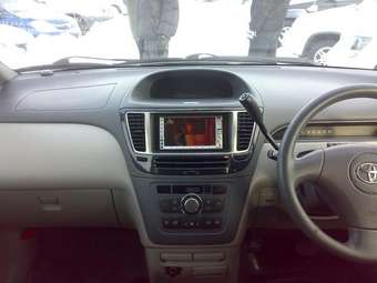 Toyota Nadia