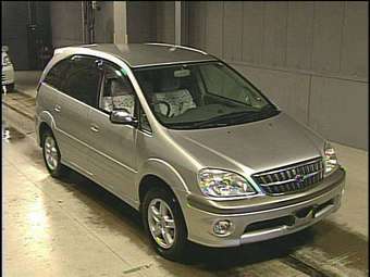 2001 Toyota Nadia