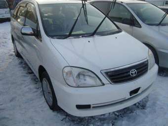 Toyota nadia 2001