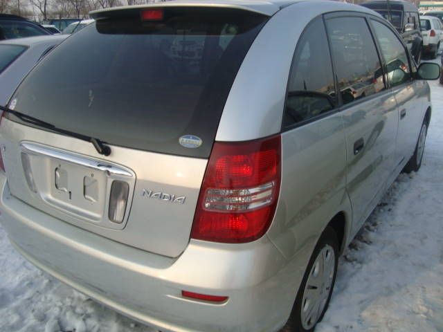 2001 Toyota Nadia