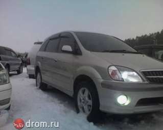 2001 Toyota Nadia