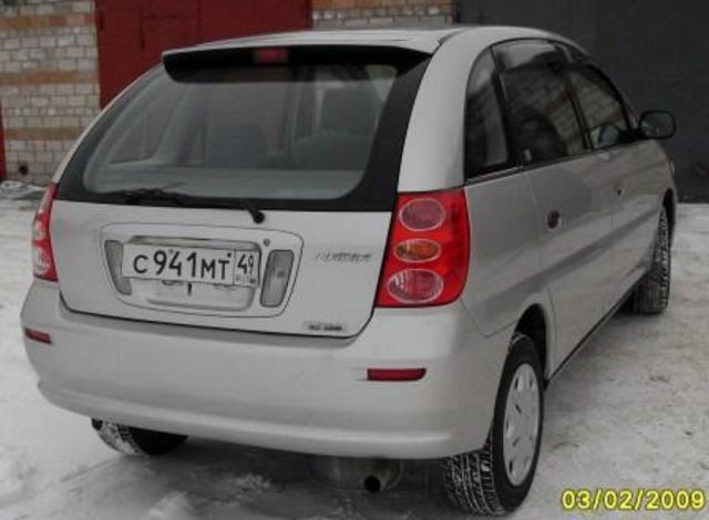 2001 Toyota Nadia