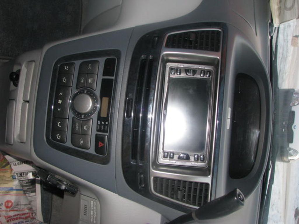 2001 Toyota Nadia