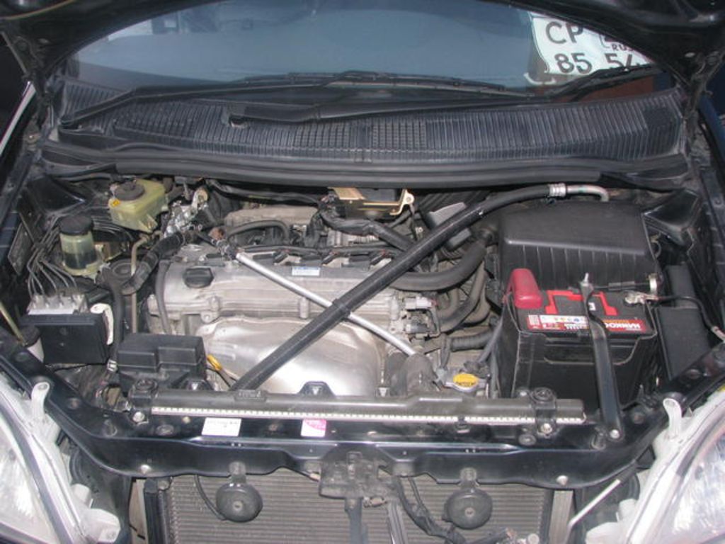 2001 Toyota Nadia
