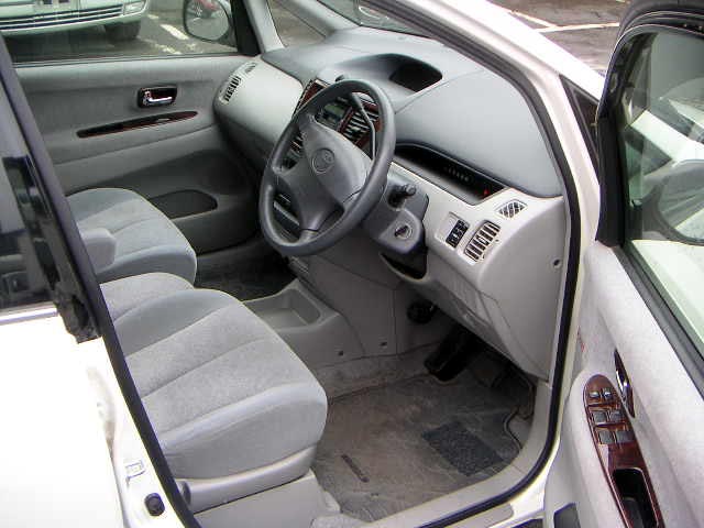 2001 Toyota Nadia For Sale