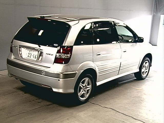 2001 Toyota Nadia Photos