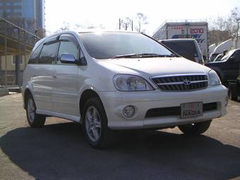 2001 Toyota Nadia Photos