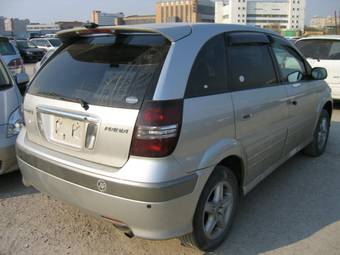 2001 Toyota Nadia Photos