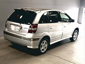 2001 Toyota Nadia Pictures