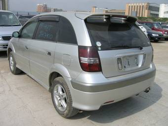 2001 Toyota Nadia Pics